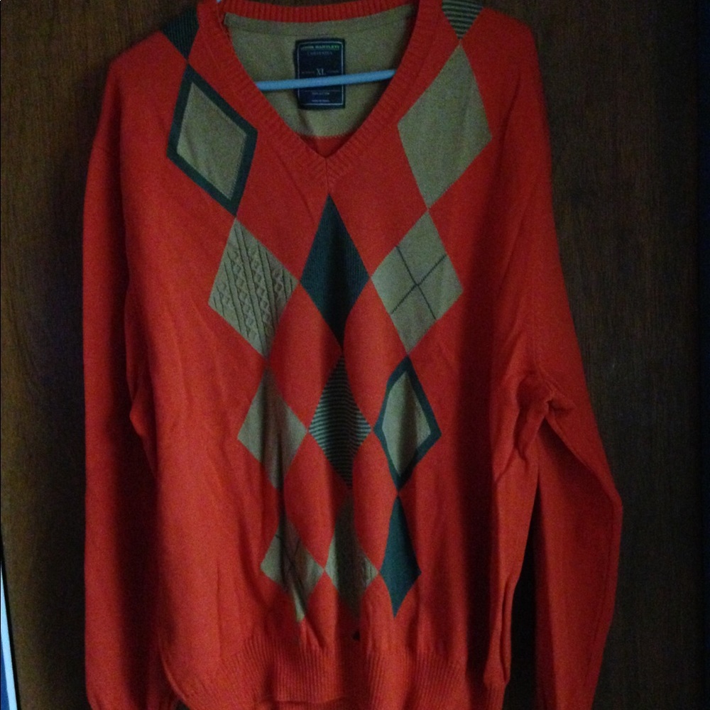 Men's sweater